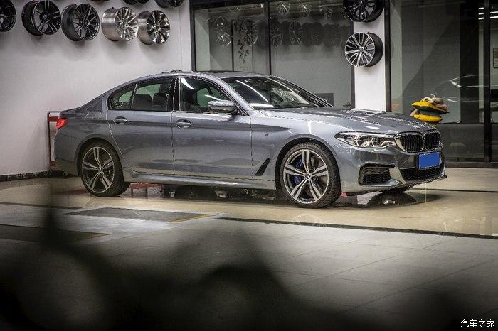 提20款宝马5系进口540i风尚版石青色作业极致的驾驶乐趣