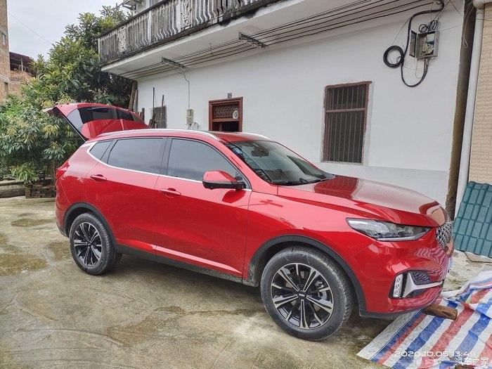 喜提红色weyvv6蛮有肌肉型男的感觉