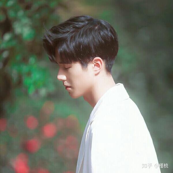 有六元(刘昊然)a爆的照片吗?