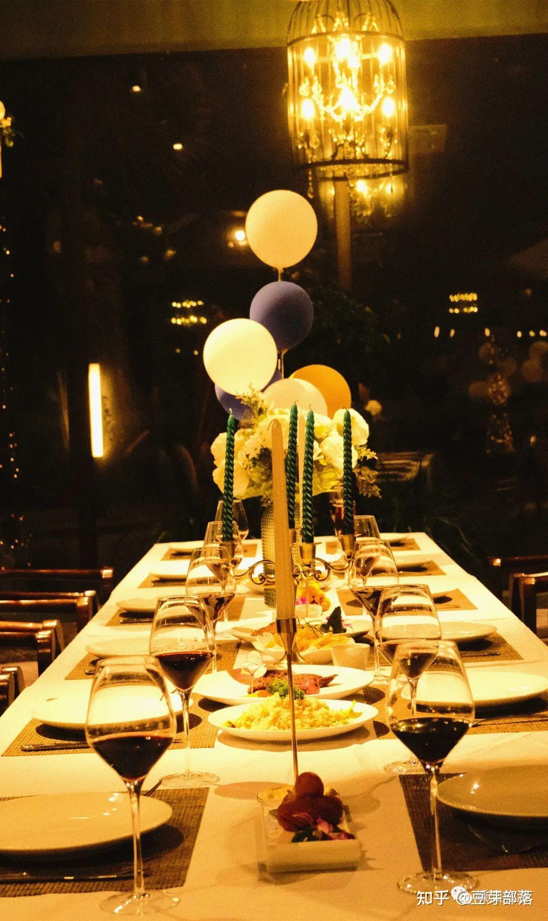 沙滩上骑马西餐厅里烛光晚餐这个宝藏去处是你夏日最爱