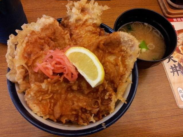 日式盖饭系列丼品类总览及行业分析报告