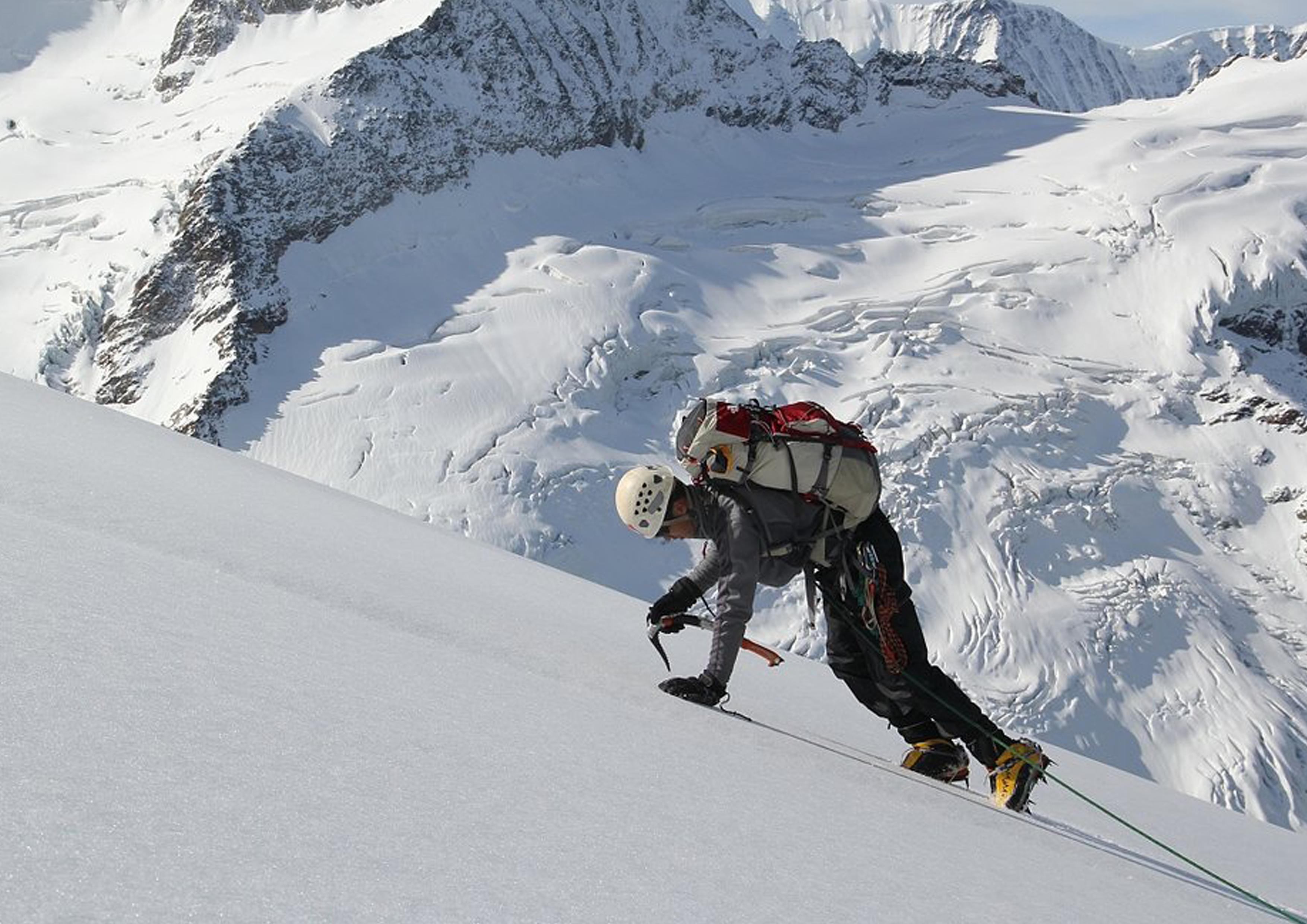 【 美图 干货,5千字哈巴雪山攀登攻略 】