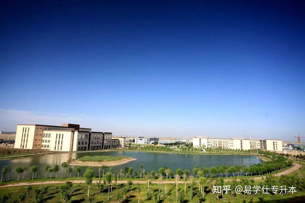 新疆科技学院位置图片