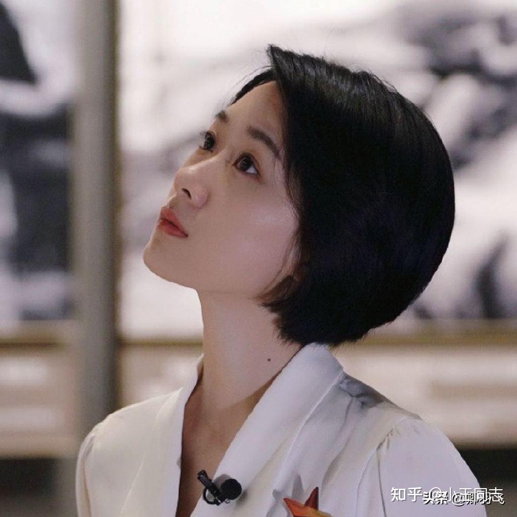 11个美女主持人,是央视各频道的“当家花旦”,“六公主”最性感 - 知乎