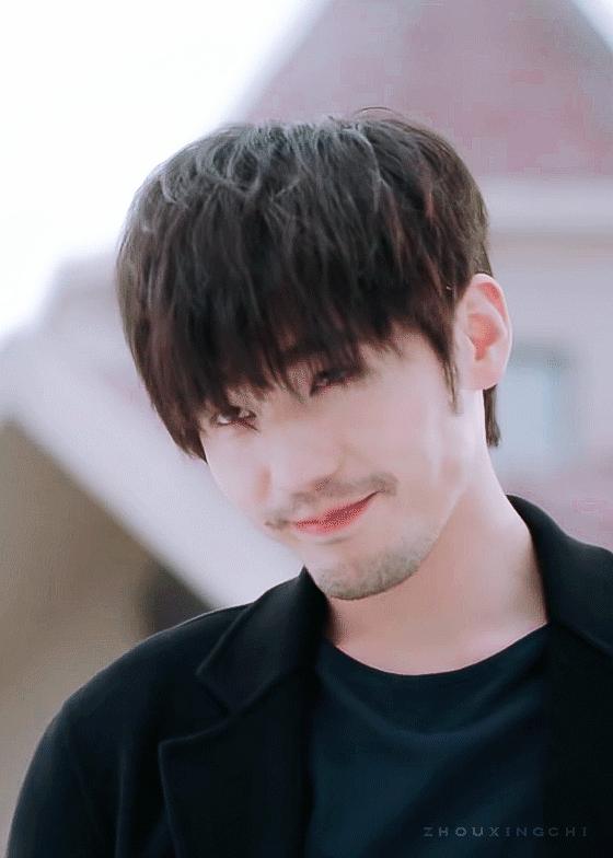 白宇黑起世间一遭愿留下痕迹