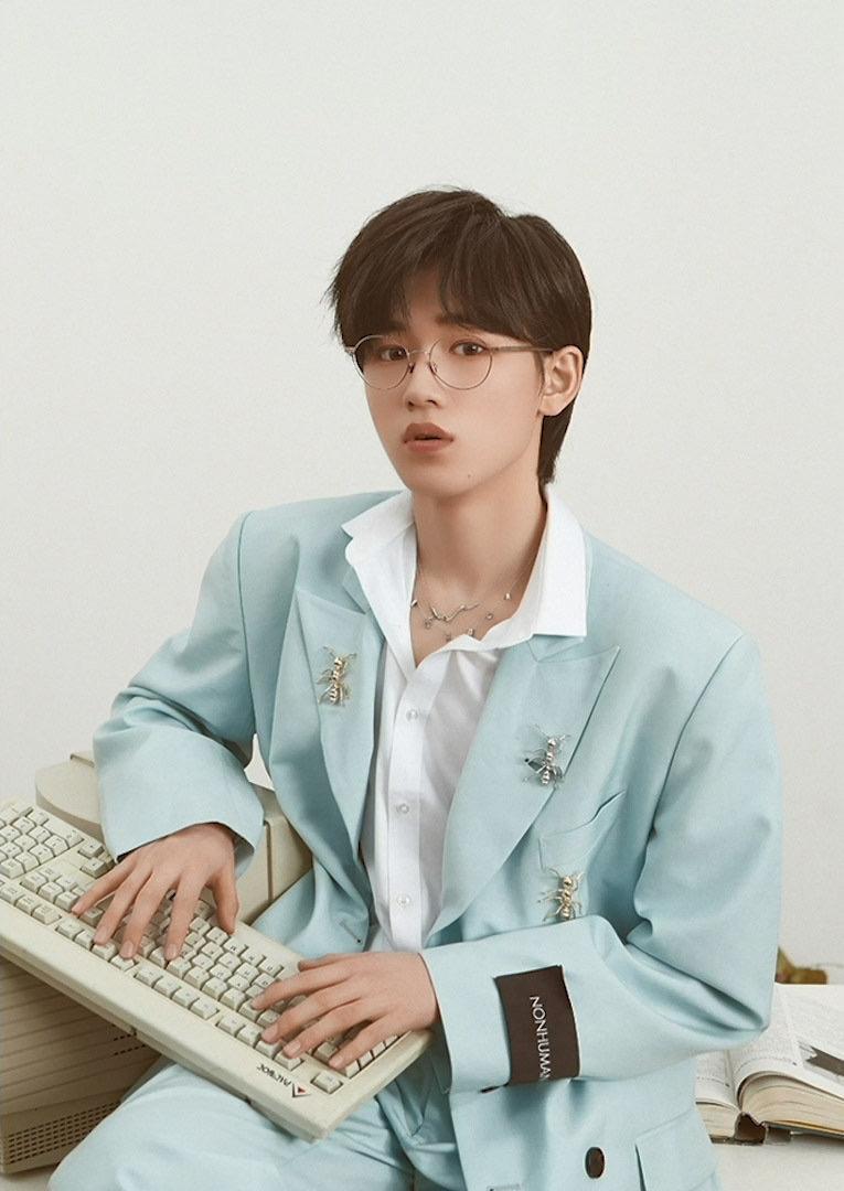 宋亚轩半熟主义少年纯欲天花板宋亚轩绝美高清壁纸多图