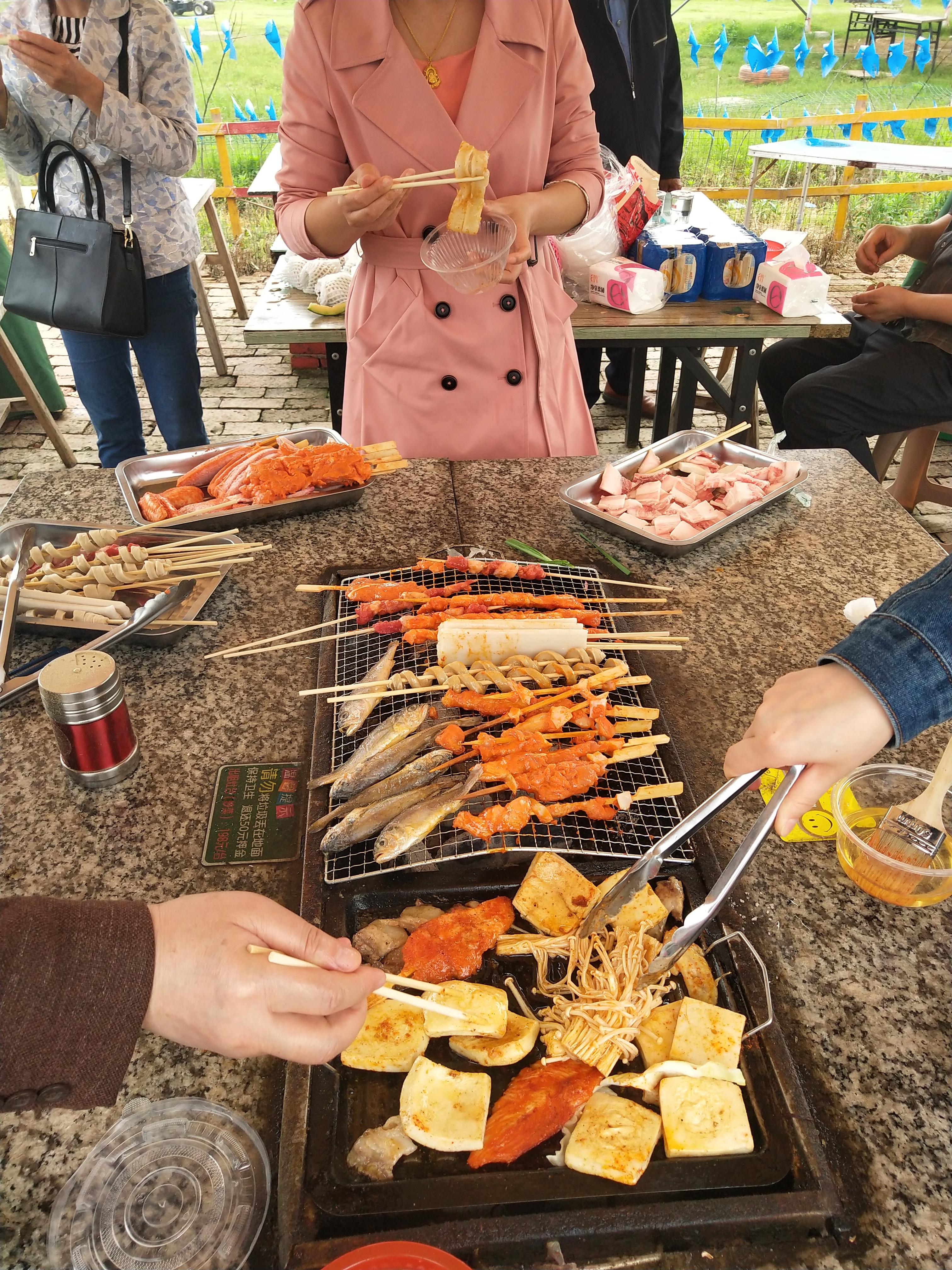 享受高安初秋时光户外烧烤乐趣多约个时间让我们聚一起