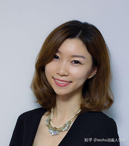 上海智间网络科技有限公司市场合伙人黄洁立演讲主题抖音"萌芽熊"的短