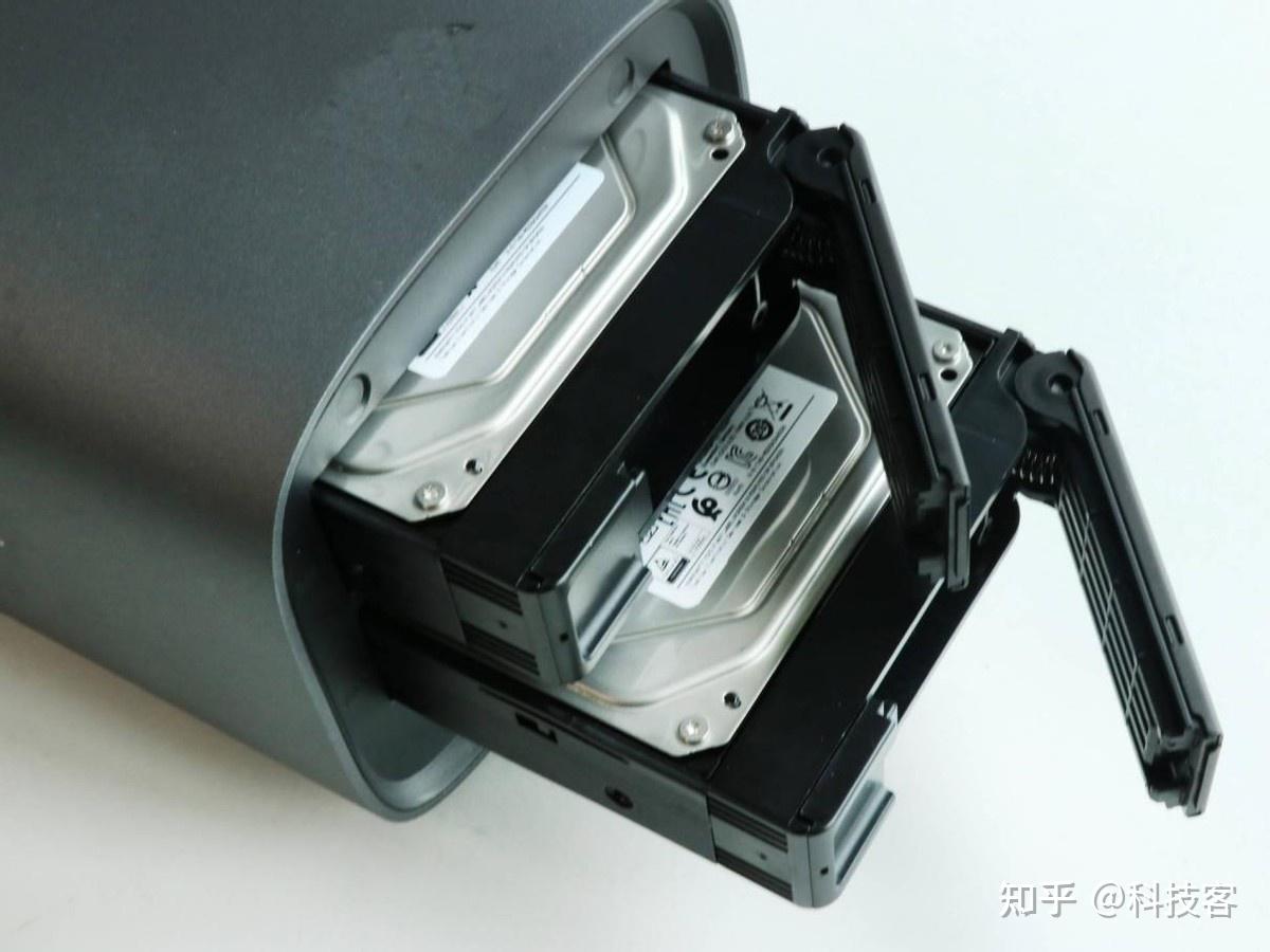 小型工作室简单实用的组NAS，ORICO奥睿科MetaBox Pro体验测评 - 知乎
