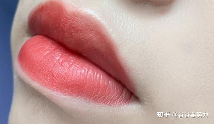 不挑肤色不挑唇色真正有品味的女人都在涂这几支口红