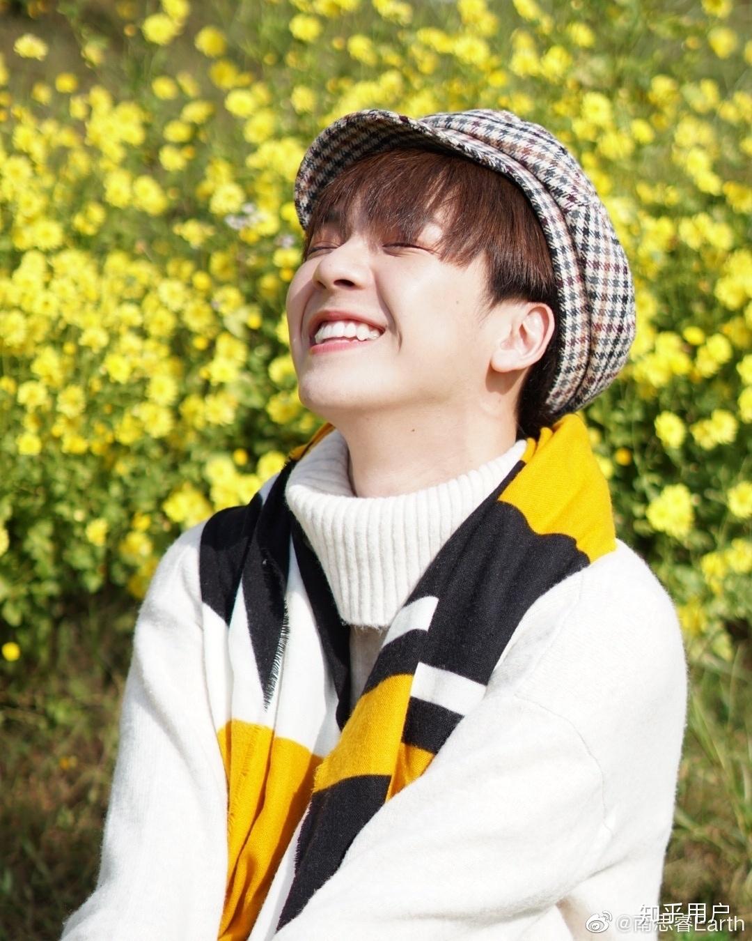 南思睿壁纸有吗各位小可爱