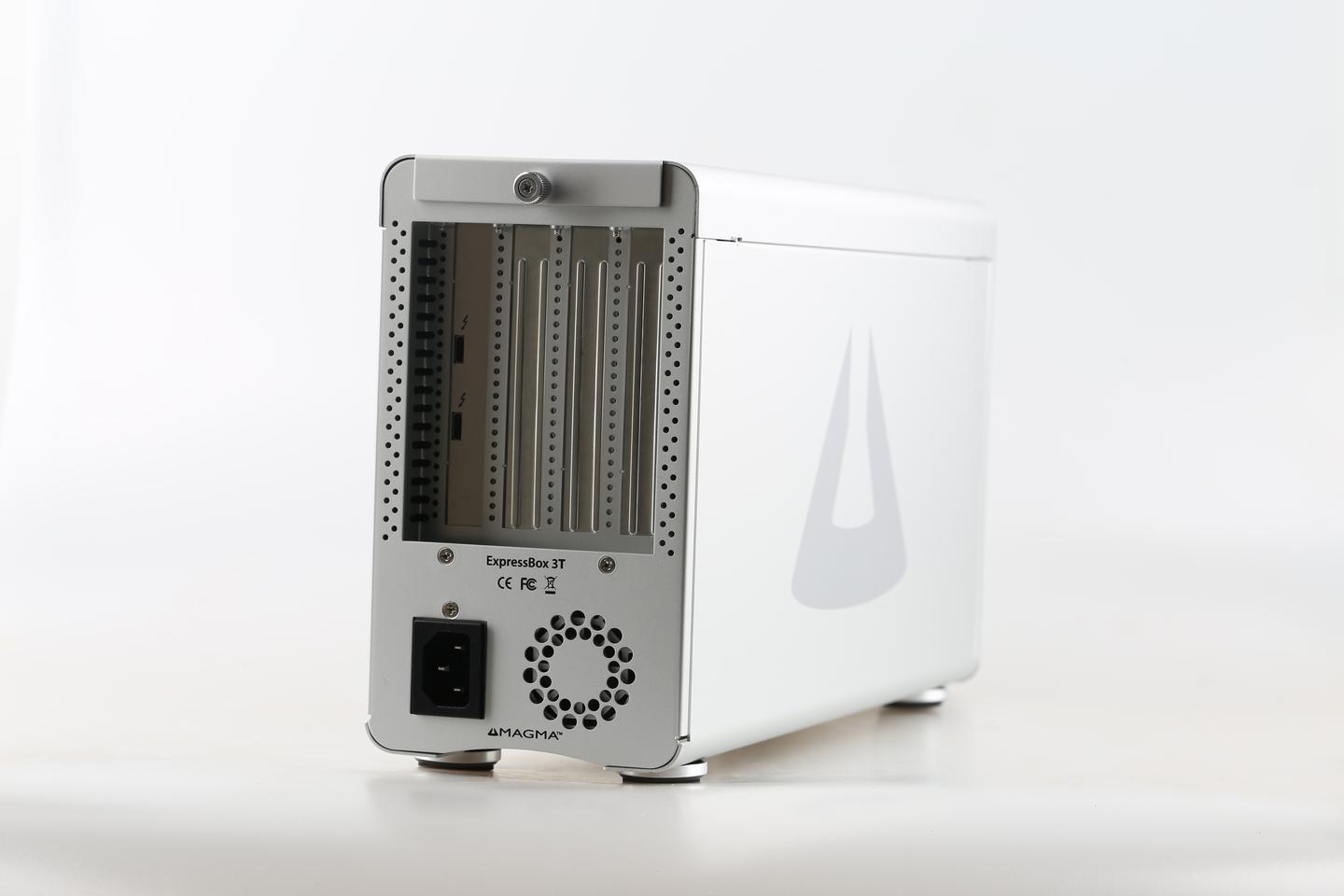 v2-96f18da80cbba16635e573e99d2240f8_1440w.jpg?source=172ae18b