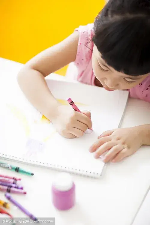 为什么不要随便教孩子画画10年教学经验老师给的答案颠覆你的想象