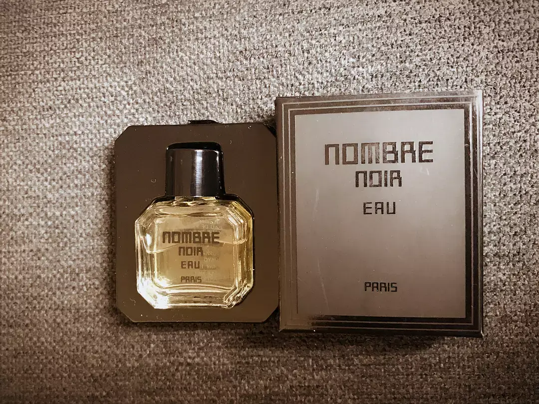 又把眼光投向了芬美意公司独家专利的合成香精分子clearwood(完好木材