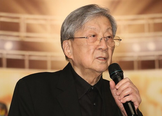 知名导演李行去世谢娜倒下了吴彦祖也曾二次住院