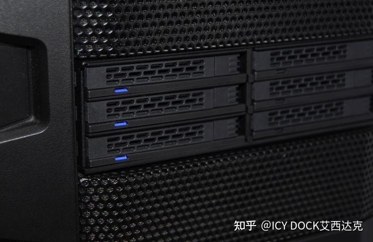 有趣的存储解决方案——ICY DOCK ExpressCage MB326SP-B评测 - 知乎