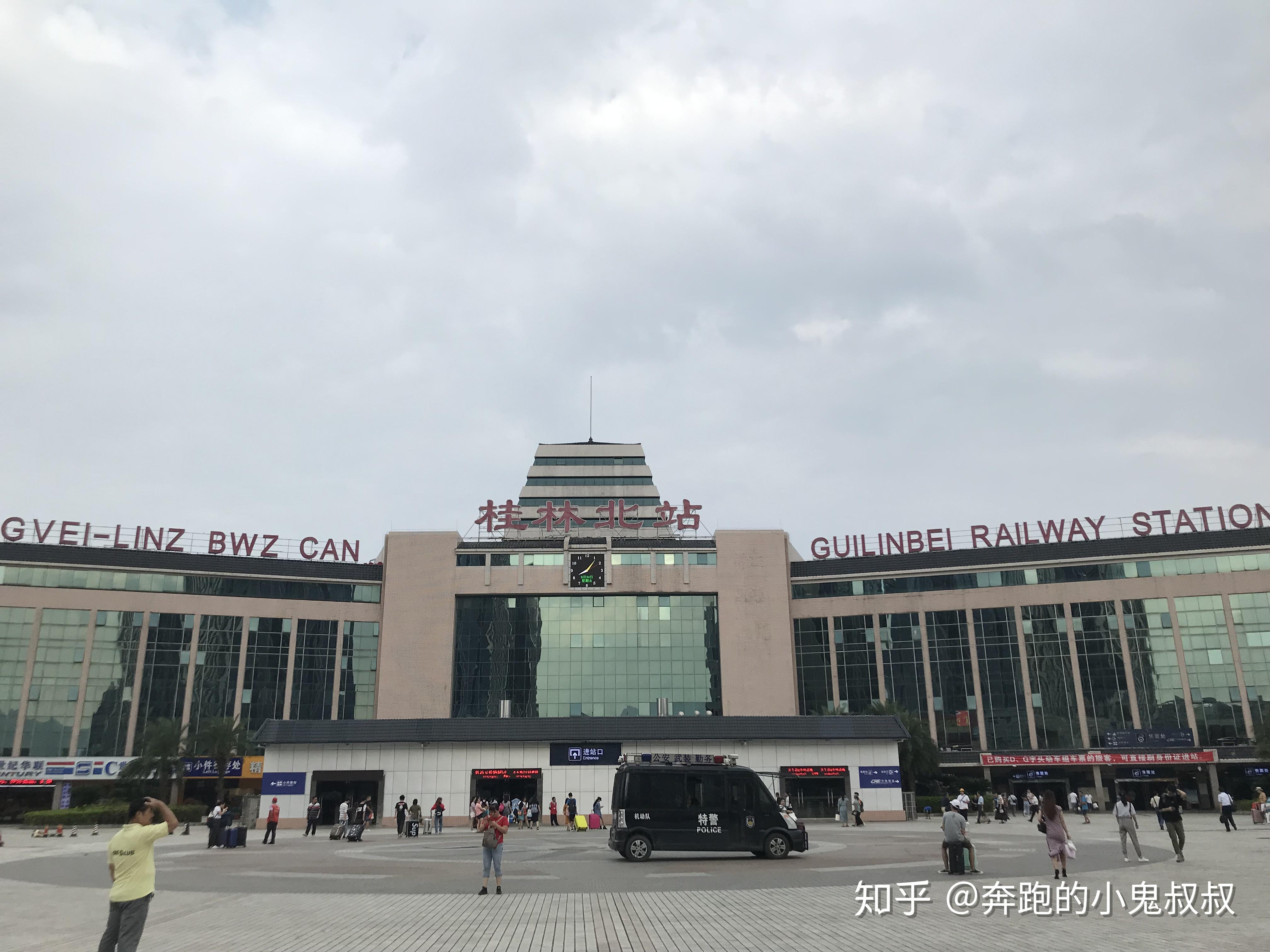 广珠城轨中山辖区的各个站场全力以赴为乘客保驾护航！