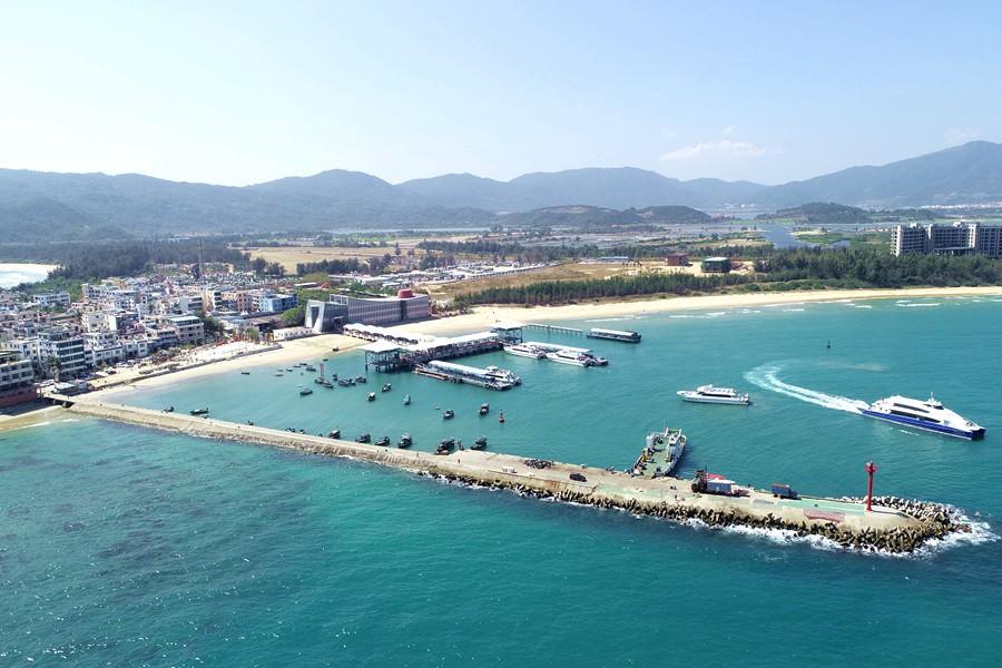 三亚旅游攻略海棠湾概况海南岛南部最大的海湾