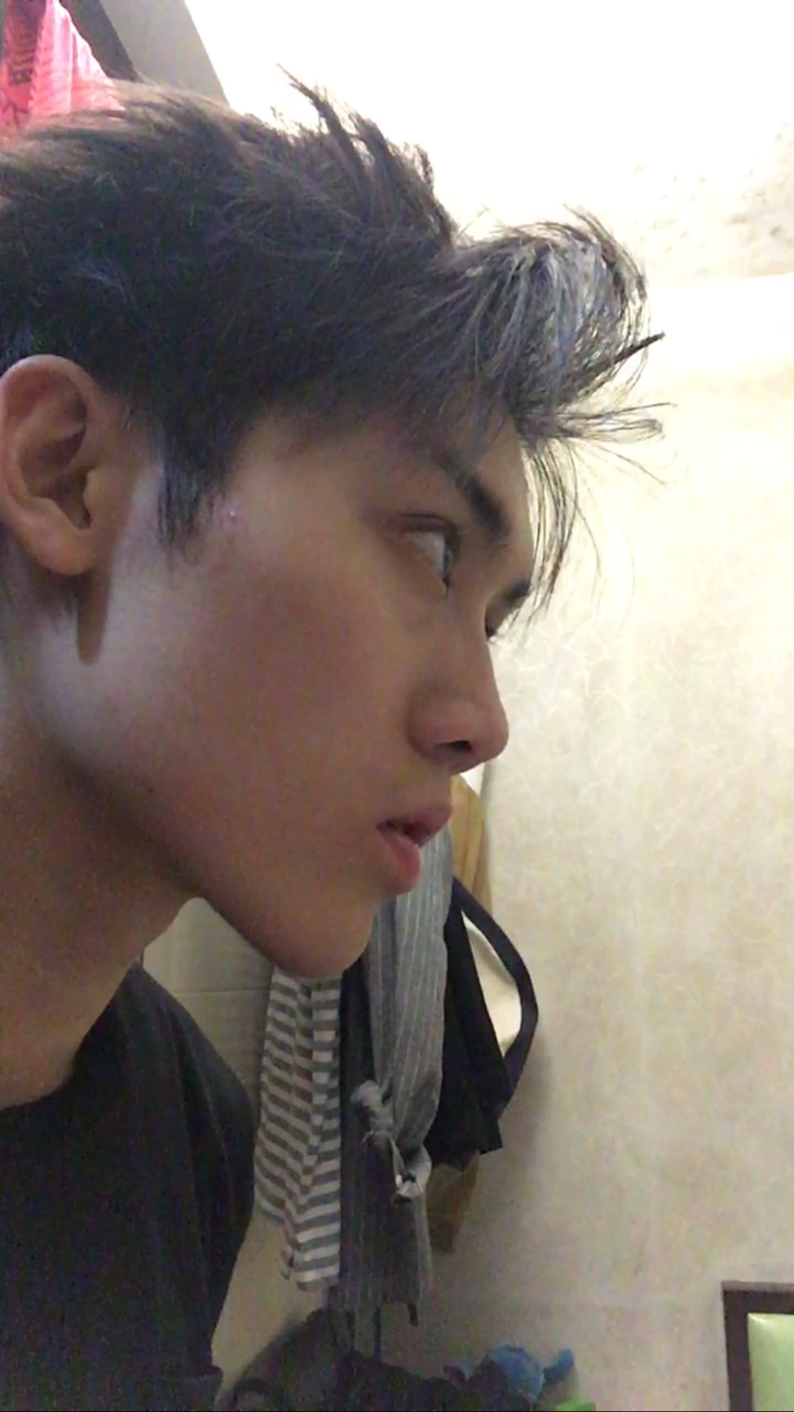 男生染灰白色头发是什么样的体验