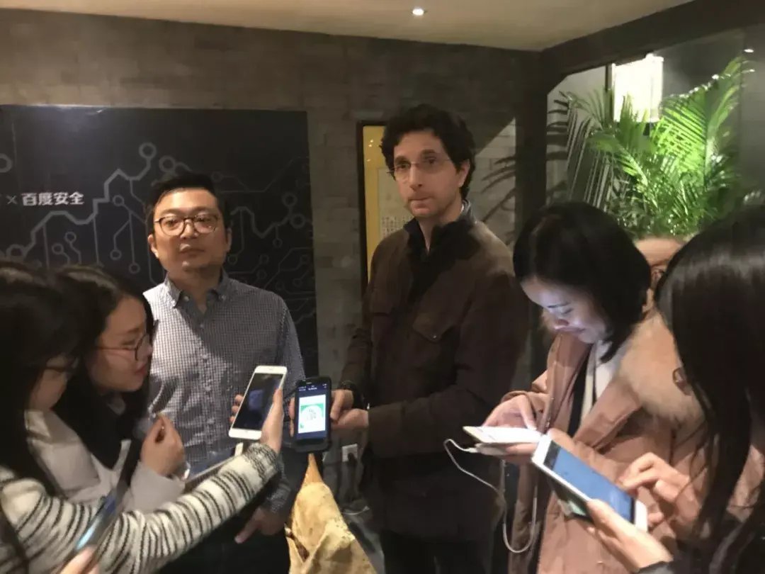 年度黑客大会 (Def Con) 是一个怎样的会议,跟