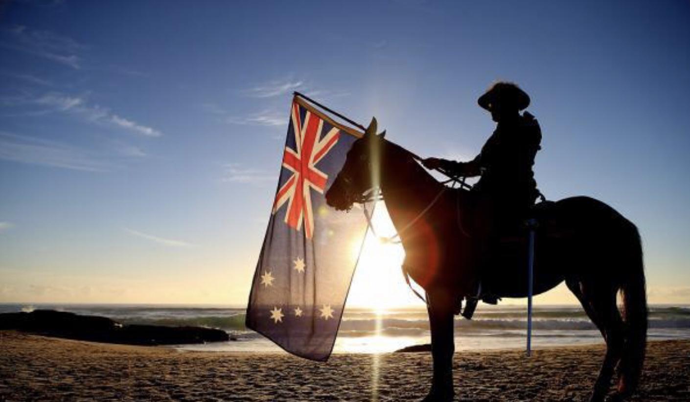 历史上的今天9月17日_1900年英国原六个殖民地宣告成立澳大利亚联邦。