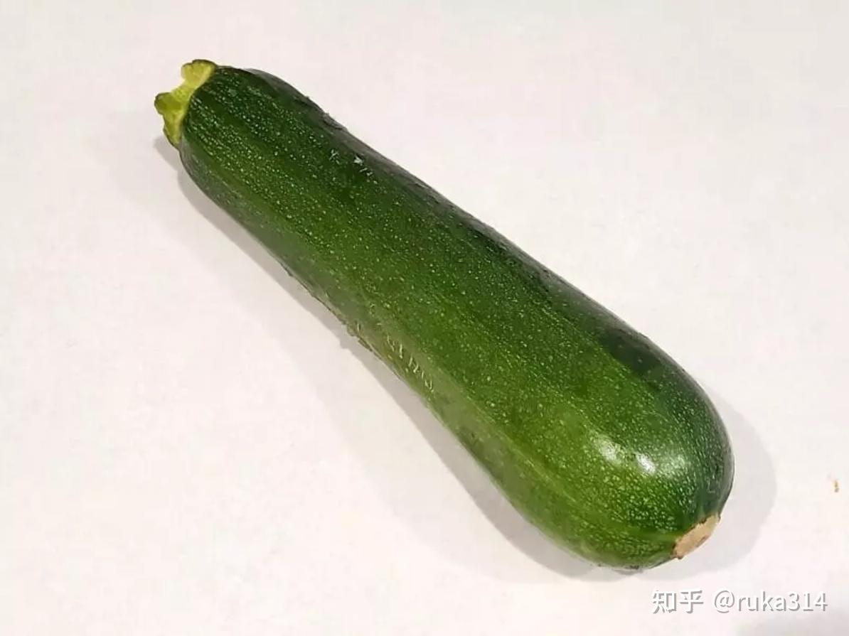 栉瓜的5种料理妙用：凉拌、清炒、焗烤都可以，还可以做蛋糕 - 知乎