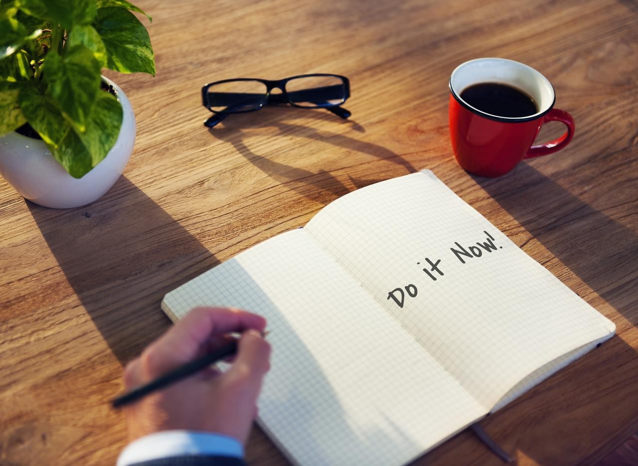 怎么样让自己坚持每天学习 v2-97db0926a8b35e67bda8a8231e9cebec_1440w.jpg?source=172ae18b