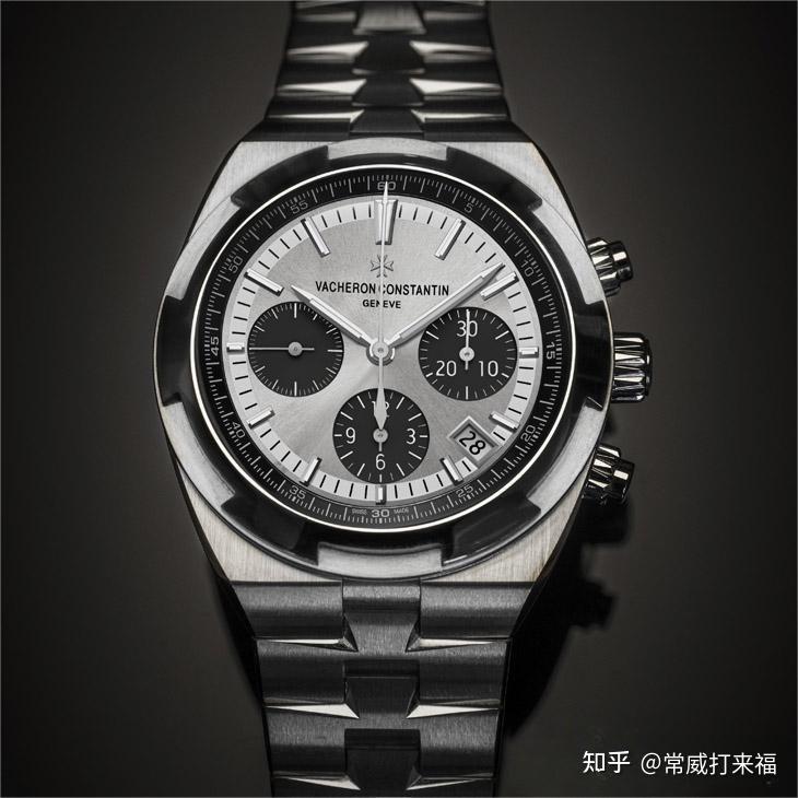 黑白配,江诗丹顿overseas计时熊猫面登场