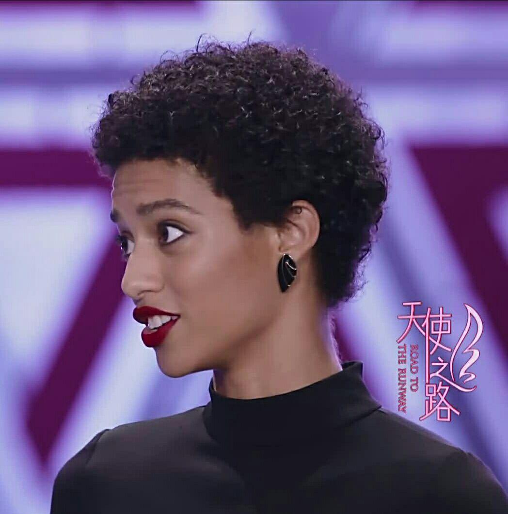 求天使之路里面这个黑人超模和陆瑶的口红色号