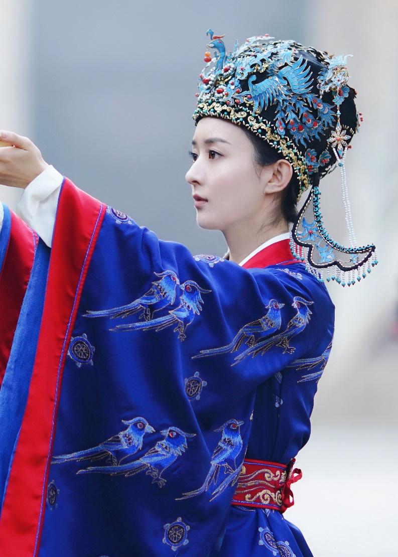 知否知否应是绿肥红瘦宋代凤冠带来的遐想