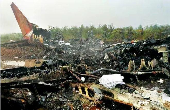 为什么民航客机不配备降落伞1912年3月1日艾伯特巴里跳伞成功