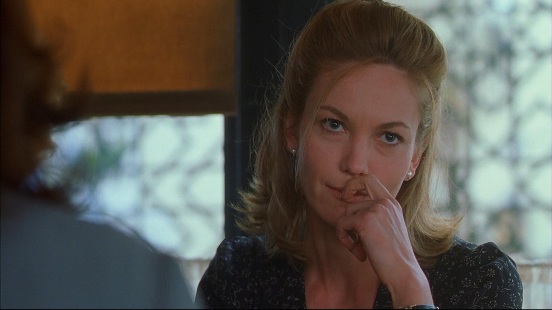 题材大胆浮城谜事一部让男人脸红的电影毫无道德可言