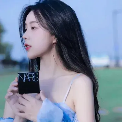 很让男人着迷的魅力女人头像(16张)