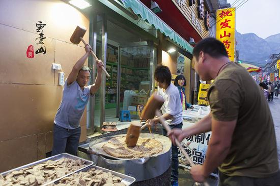 雲臺山冰瀑節正式拉開帷幕各種美食攻略