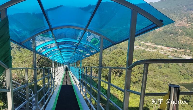 景区魔毯运输人早期出现在哪里