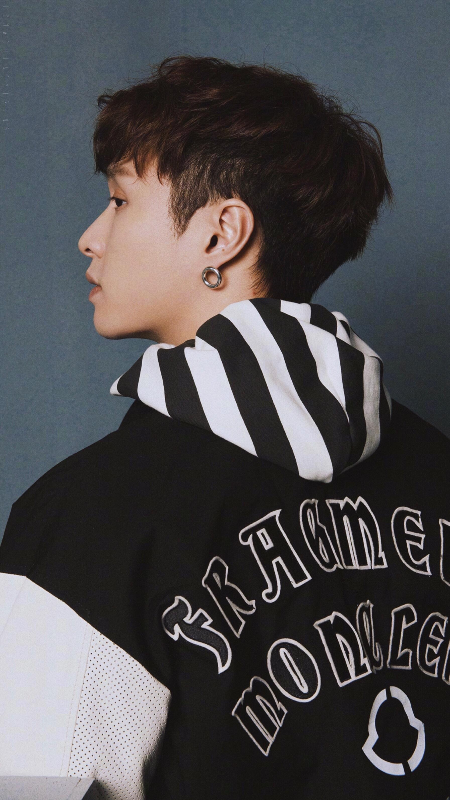 如何评价张艺兴的侧颜