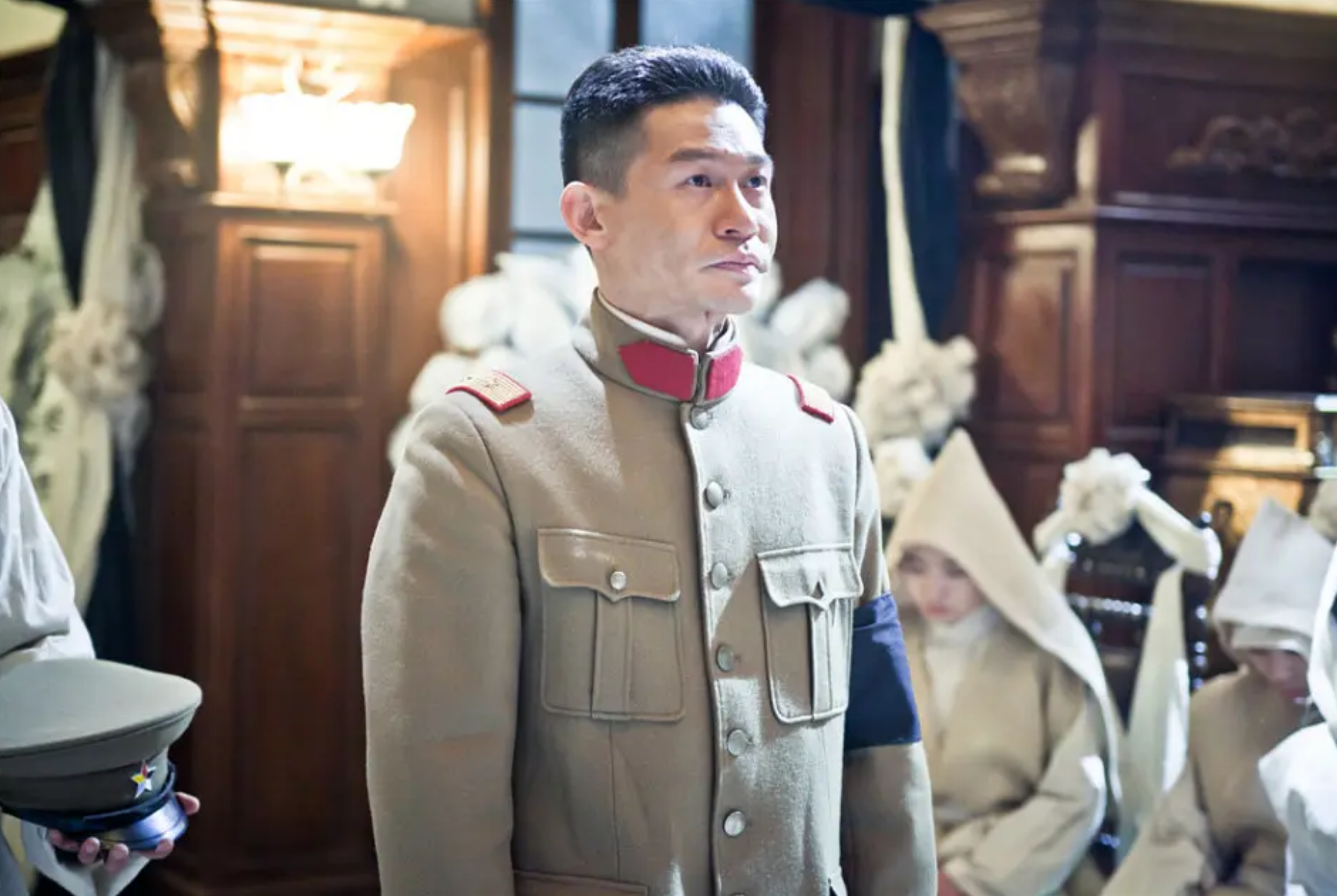 如何评价演员余皑磊