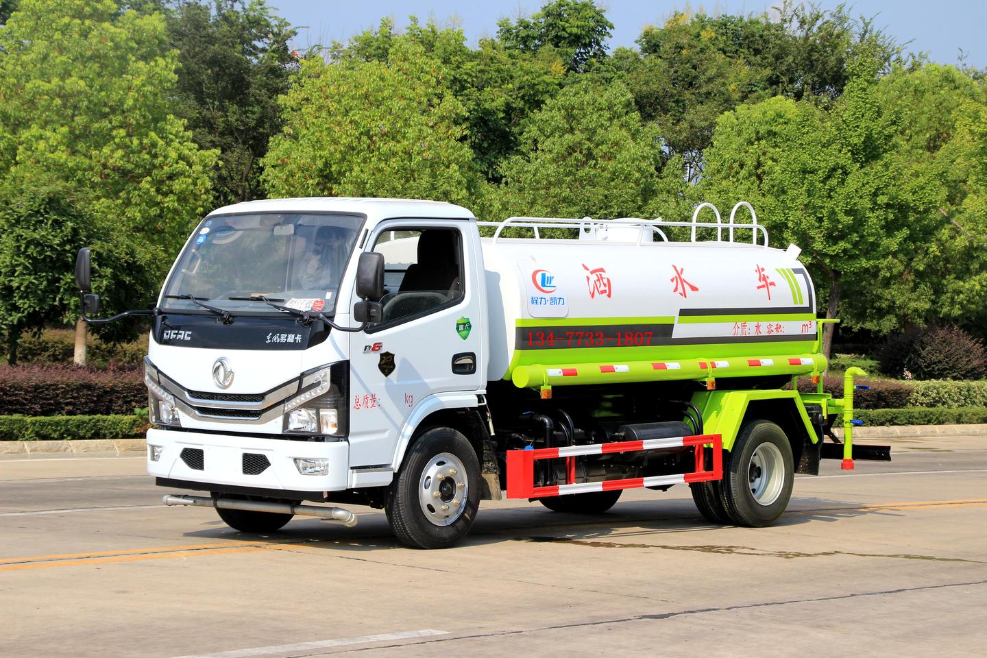 5噸藍牌灑水車東風小多利卡