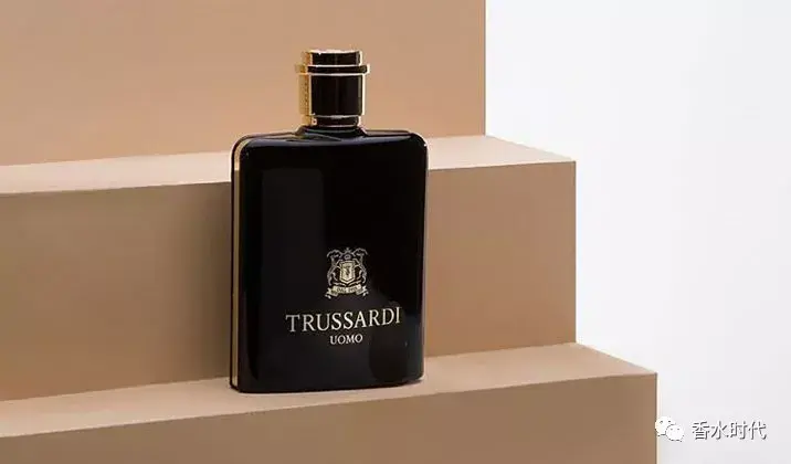 皮革调香水top10香水的起源是一部阶级奢侈与性感的连续剧