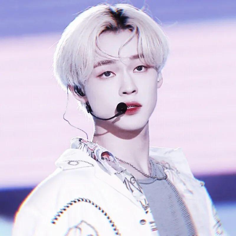 爱豆头像 | 钟辰乐 - 知乎