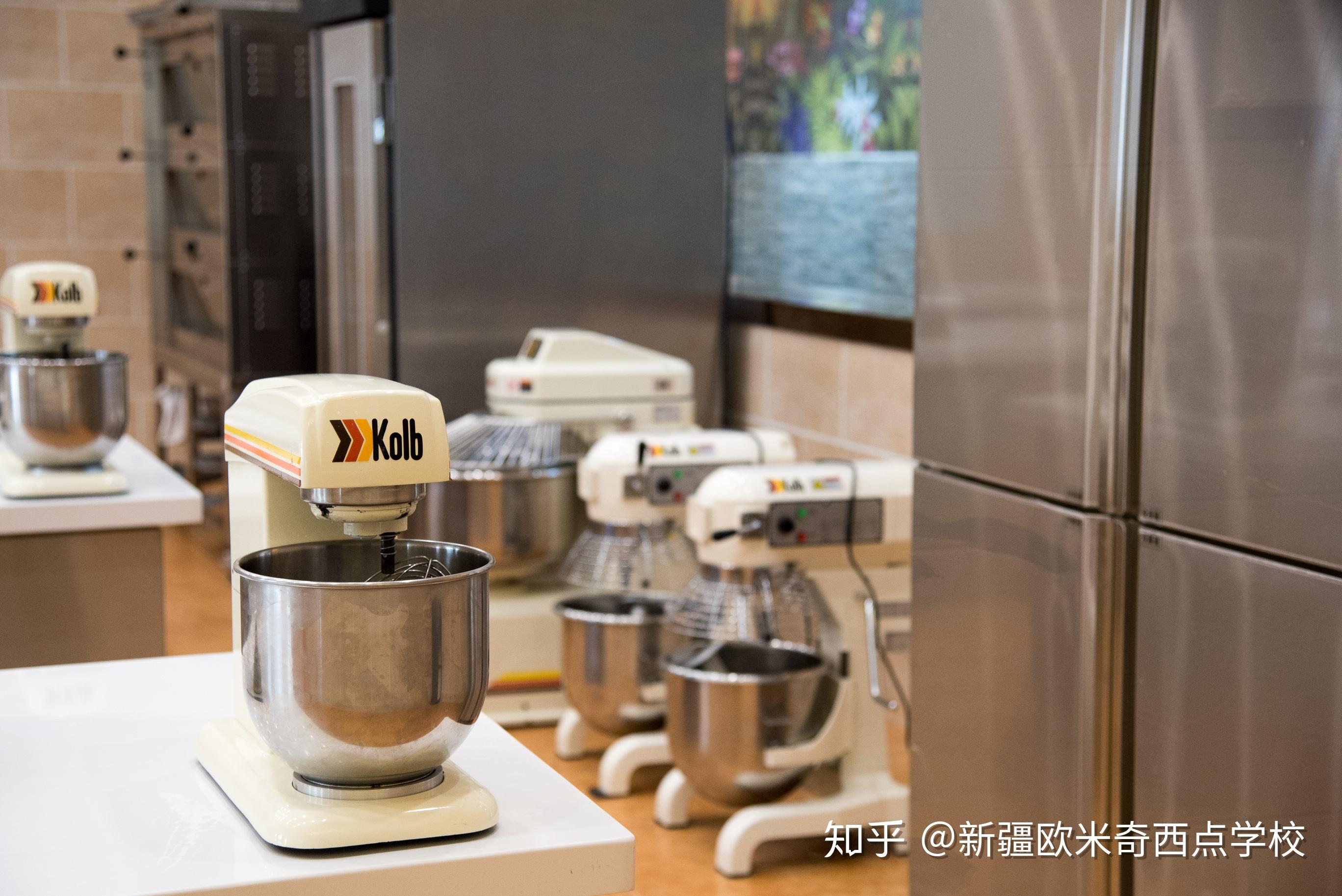 学西点为什么选择新疆欧米奇