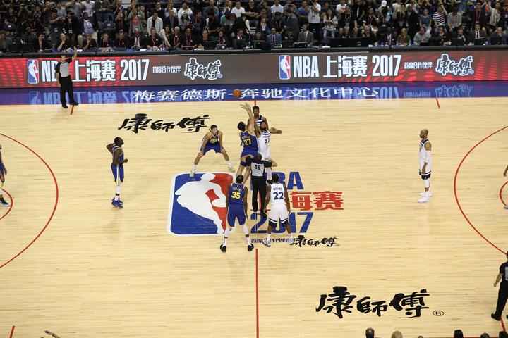 为什么 NBA 转播比 CBA 转播看着更有「质感」? 40 v2 9ac59ac6a4c00812cd6c55a743318cf2 720w