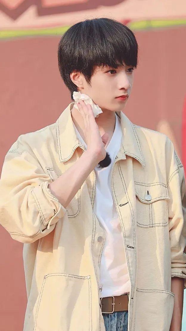 tnt刘耀文爱豆头像 - 知乎