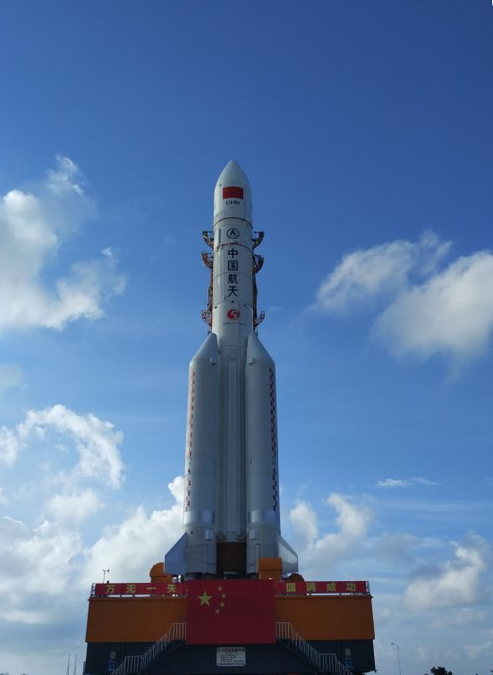 长征五号首飞今日长剑在手明朝青天揽月徐令予