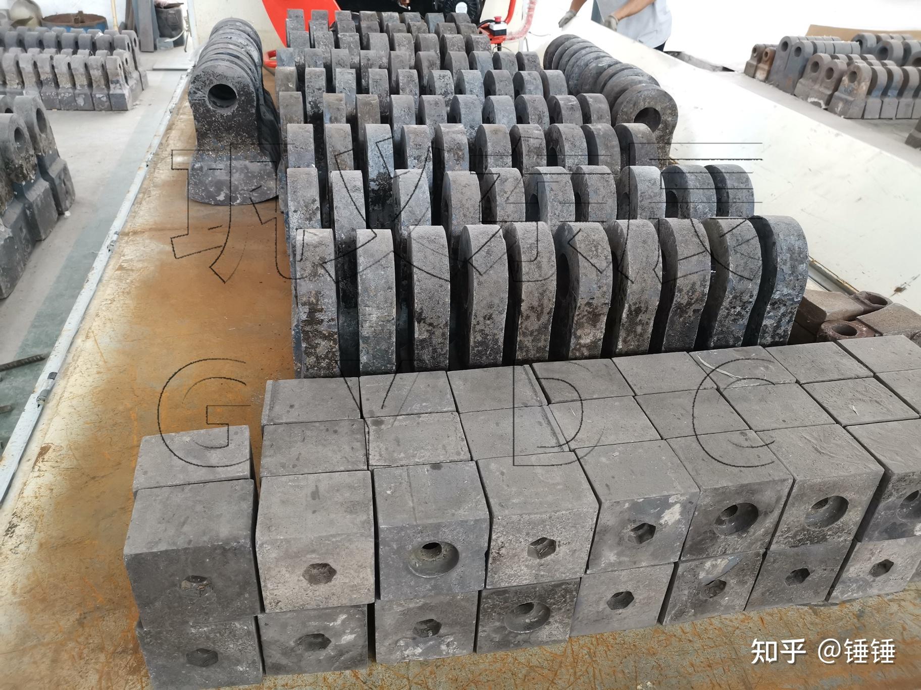 破石头的硬质合金锤头能打多少吨?打砂机的锤头哪里有卖?