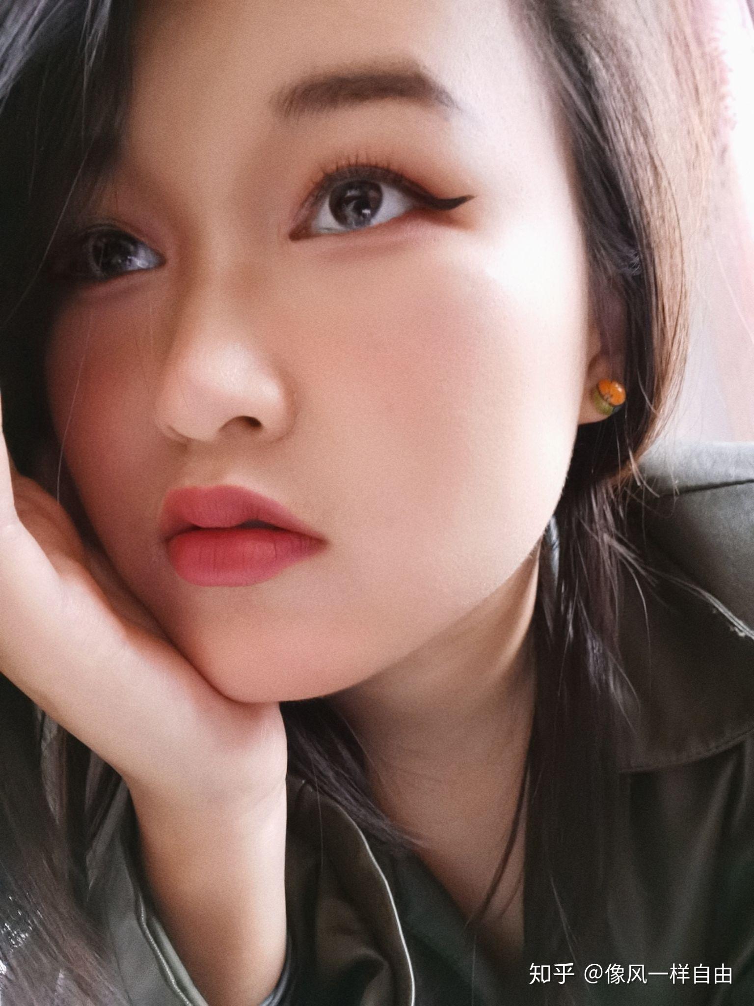 有四个酒窝是怎样一种体验