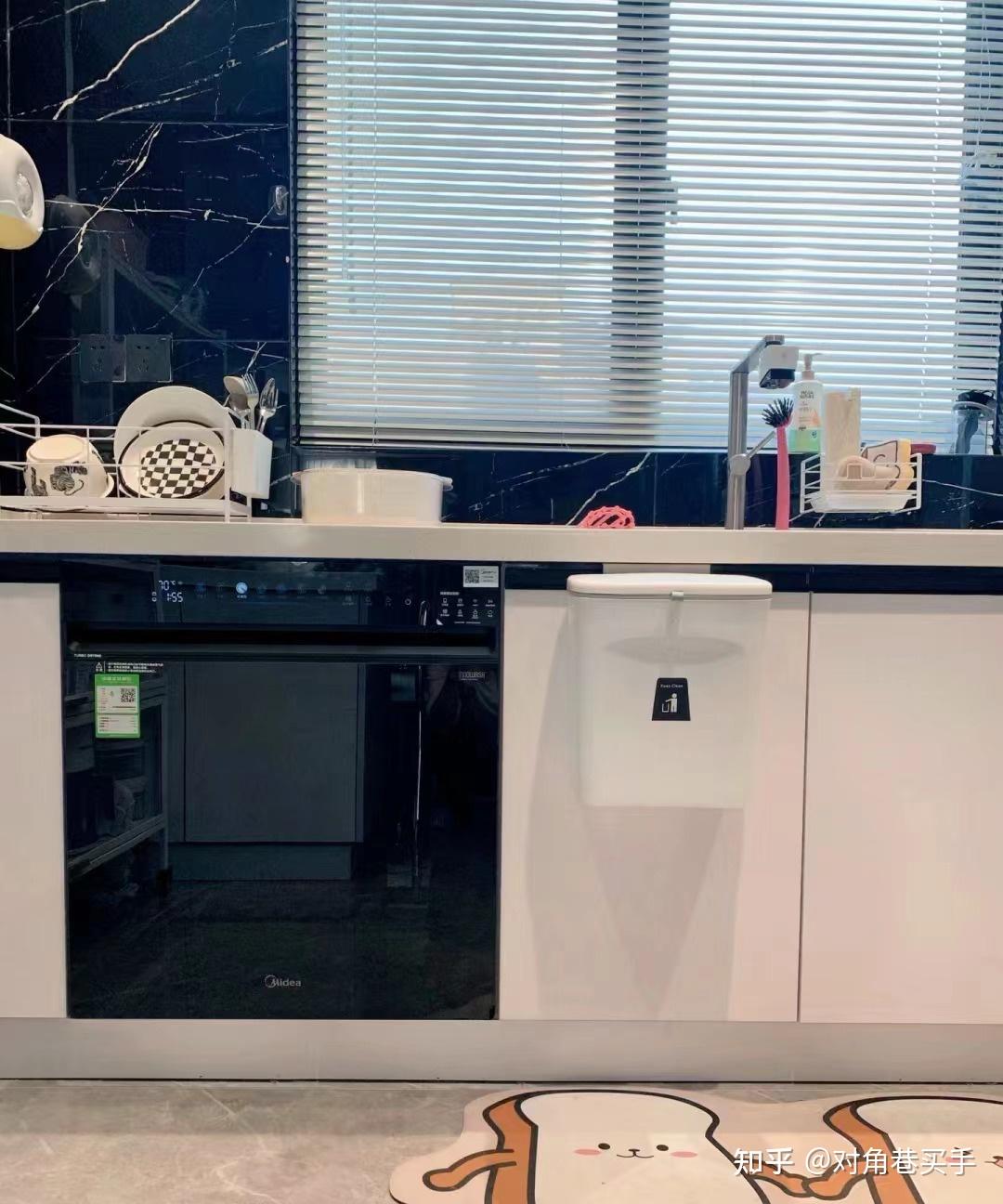 怎样选冰箱不踩坑官方推荐 v2-9b6e4f8ac0a3ac4eaeed046c00977ff9_r.jpg