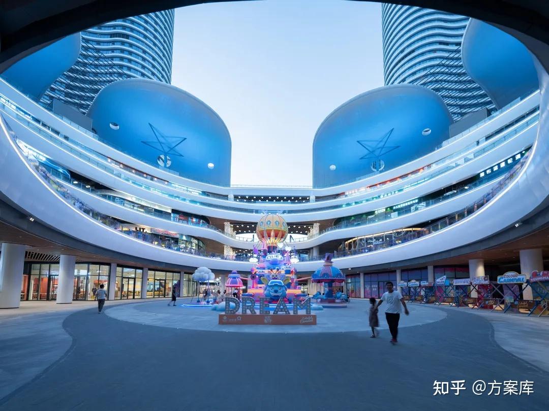 分享一些创意的商业广场设计附283商业广场营销策划案22份