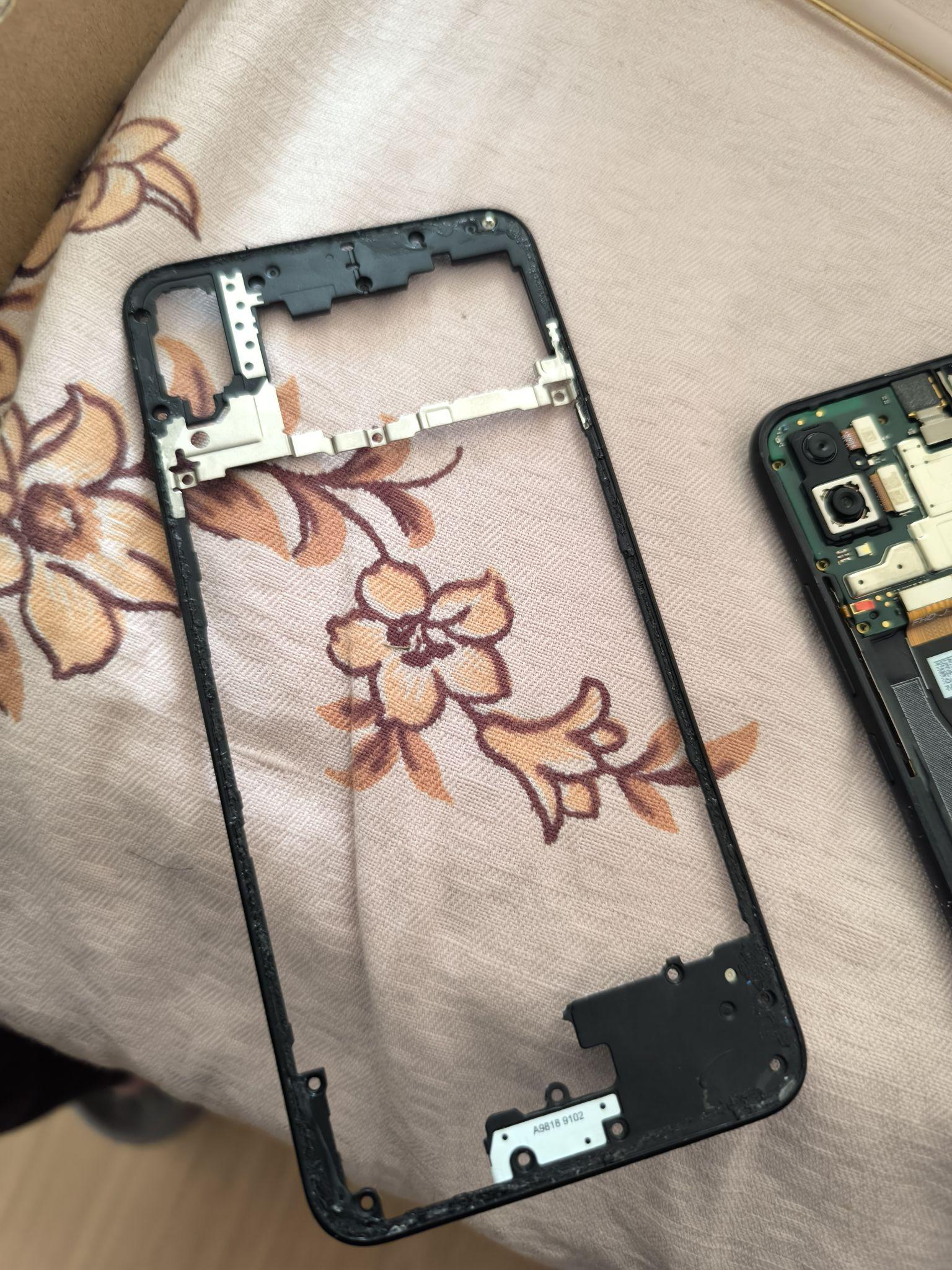 荣耀8x电池更换攻略