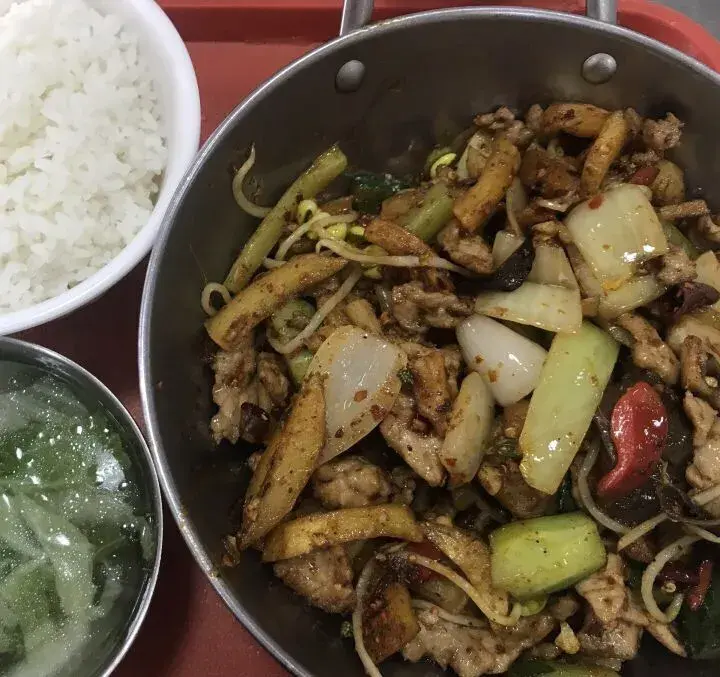 互动为什么要报考西财